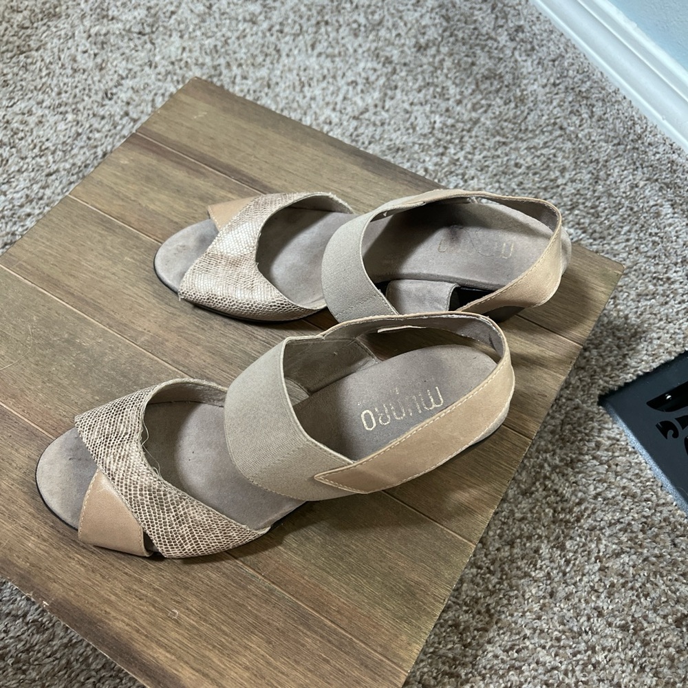 Munro Tan Sandals with Woven Straps